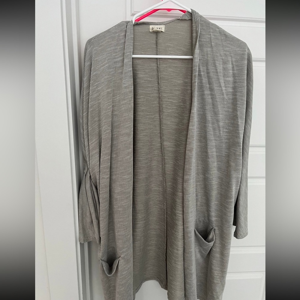 Donni Cardigan